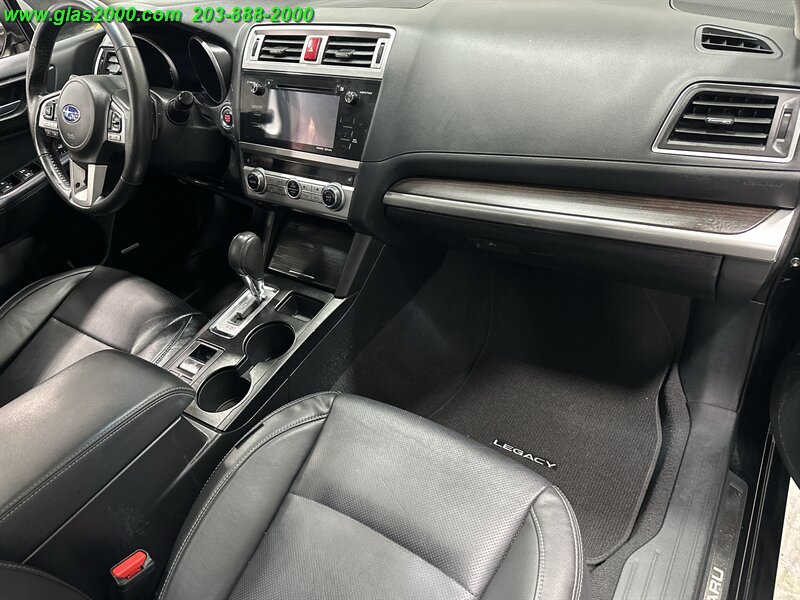 2017 Subaru Legacy 2.5i Limited - Photo 5 - Bethany, CT 06524