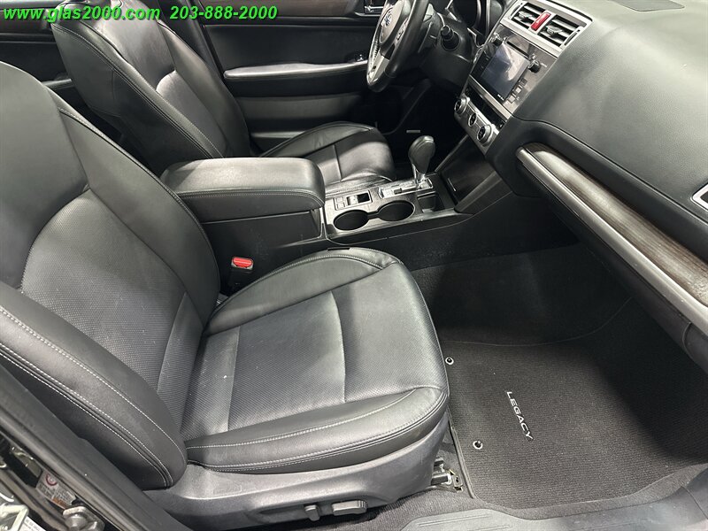 2017 Subaru Legacy 2.5i Limited - Photo 21 - Bethany, CT 06524