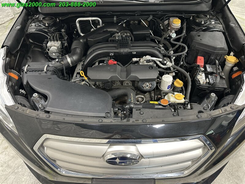 2017 Subaru Legacy 2.5i Limited - Photo 18 - Bethany, CT 06524