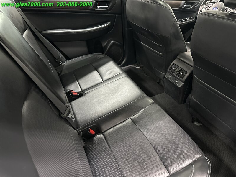 2017 Subaru Legacy 2.5i Limited - Photo 10 - Bethany, CT 06524
