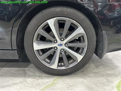 2017 Subaru Legacy 2.5i Limited - Photo 16 - Bethany, CT 06524