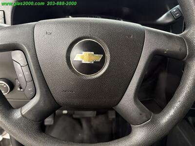 2019 Chevrolet Express 2500   - Photo 10 - Bethany, CT 06524