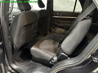 2019 Ford Explorer XLT   - Photo 9 - Bethany, CT 06524