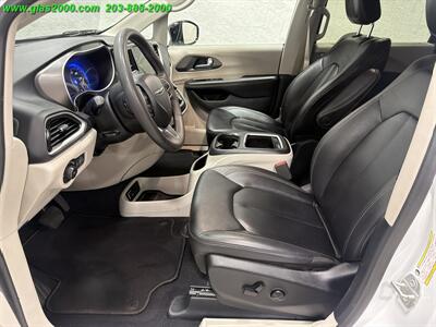 2024 Chrysler Pacifica Touring L - Photo 23 - Bethany, CT 06524