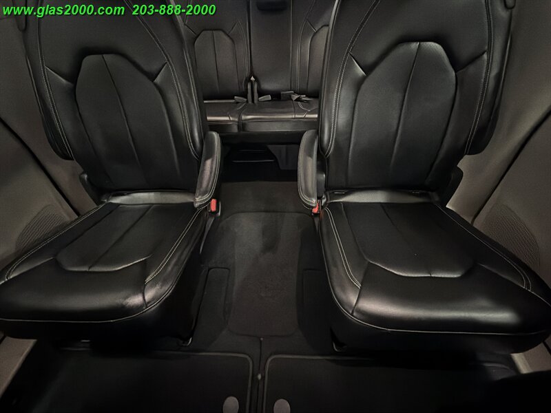 2024 Chrysler Pacifica Touring L - Photo 30 - Bethany, CT 06524
