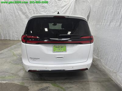 2024 Chrysler Pacifica Touring L - Photo 20 - Bethany, CT 06524