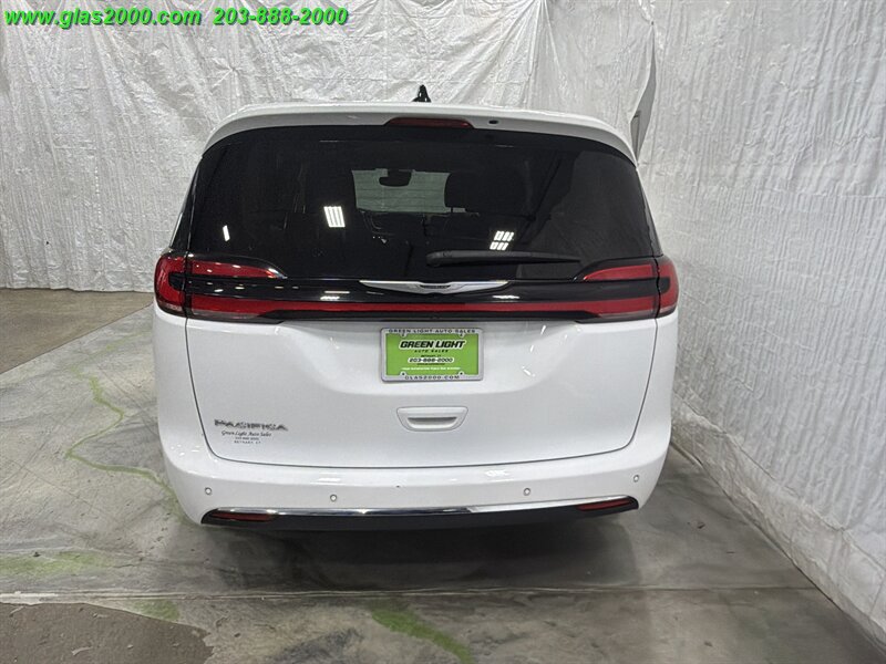2024 Chrysler Pacifica Touring L - Photo 20 - Bethany, CT 06524