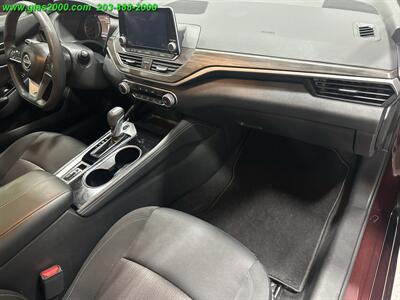 2023 Nissan Altima 2.5 SV - Photo 5 - Bethany, CT 06524