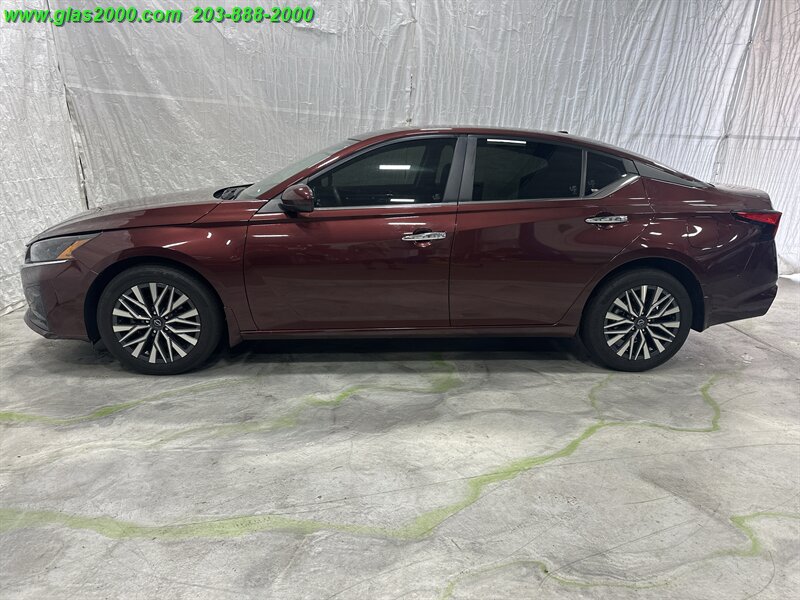 2023 Nissan Altima 2.5 SV - Photo 13 - Bethany, CT 06524