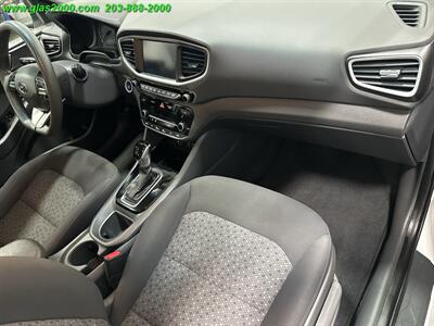 2019 Hyundai IONIQ Blue   - Photo 5 - Bethany, CT 06524