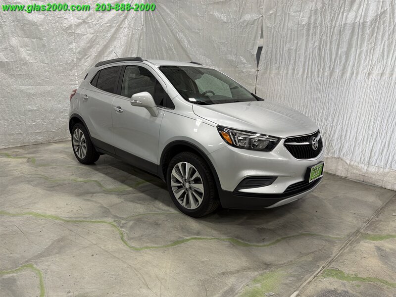 2019 Buick Encore Preferred - Photo 2 - Bethany, CT 06524
