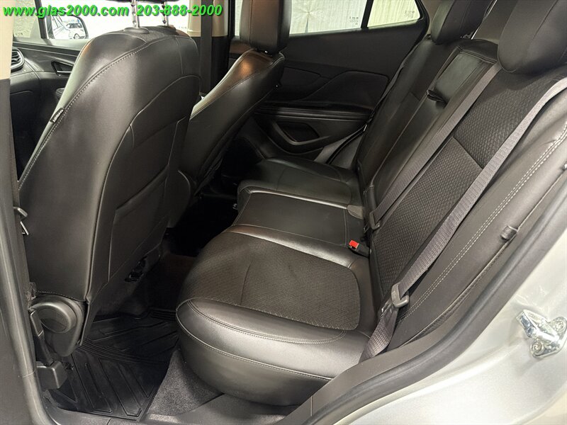 2019 Buick Encore Preferred - Photo 9 - Bethany, CT 06524