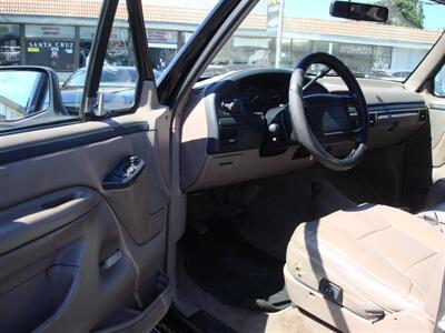 1996 Ford Bronco XLT   - Photo 11 - Santa Cruz, CA 95062