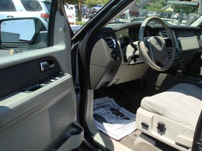 2011 Ford Expedition XLT   - Photo 7 - Santa Cruz, CA 95062