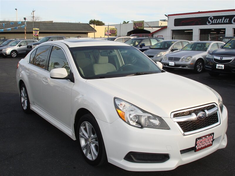 2014 Subaru Legacy 2.5i Premium photo 3