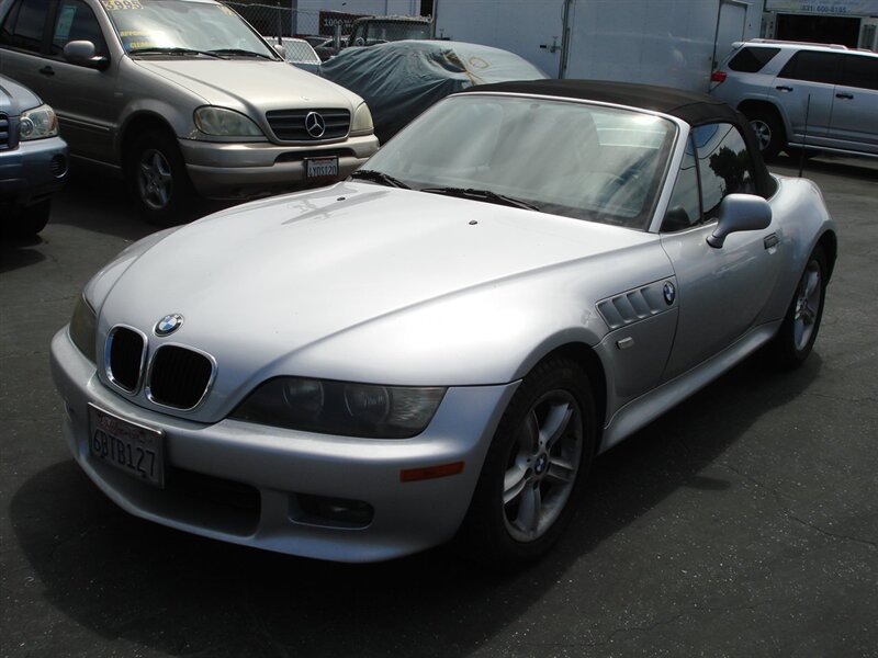 2001 BMW Z3 2.5i - Photo 1 - Santa Cruz, CA 95062