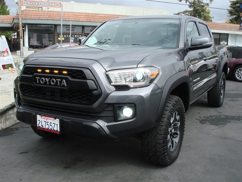 2016 Toyota Tacoma TRD Off-Road  4 WHEEL DRIVE