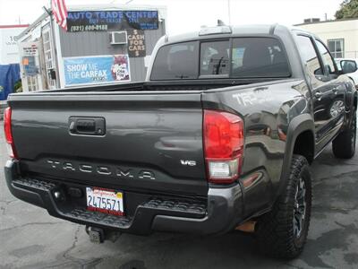 2016 Toyota Tacoma TRD Off-Road  4 WHEEL DRIVE - Photo 7 - Santa Cruz, CA 95062