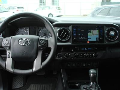 2016 Toyota Tacoma TRD Off-Road  4 WHEEL DRIVE - Photo 9 - Santa Cruz, CA 95062