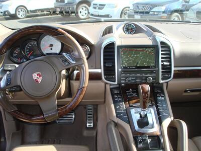 2012 Porsche Cayenne S   - Photo 8 - Santa Cruz, CA 95062