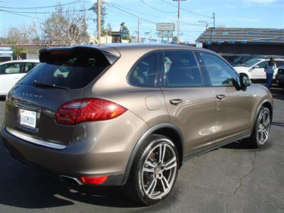 2012 Porsche Cayenne S   - Photo 4 - Santa Cruz, CA 95062