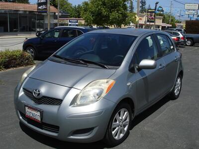 2010 Toyota Yaris  AUTO HATCHBACK