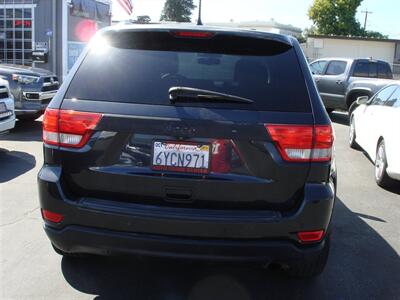 2013 Jeep Grand Cherokee Laredo   - Photo 6 - Santa Cruz, CA 95062