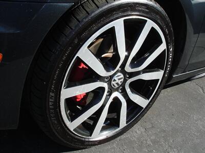 2012 Volkswagen GTI Base PZEV   - Photo 14 - Santa Cruz, CA 95062