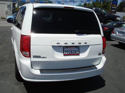 2016 Dodge Grand Caravan SXT   - Photo 5 - Santa Cruz, CA 95062