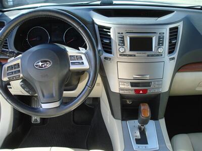 2013 Subaru Outback 2.5i Limited   - Photo 9 - Santa Cruz, CA 95062