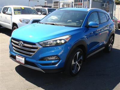 2018 Hyundai Tucson Limited  AWD - Photo 1 - Santa Cruz, CA 95062