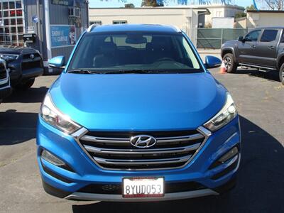 2018 Hyundai Tucson Limited  AWD - Photo 2 - Santa Cruz, CA 95062