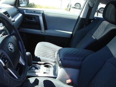 2012 Toyota 4Runner Trail Edition   - Photo 20 - Santa Cruz, CA 95062