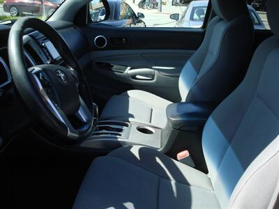 2014 Toyota Tacoma V6   - Photo 14 - Santa Cruz, CA 95062
