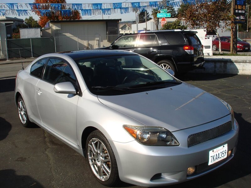 2005 Scion tC Base photo 3