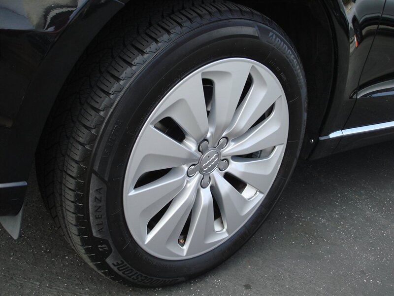 2013 Audi Q5 Hybrid 2.0T Premium photo 13