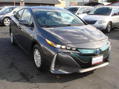 2018 Toyota Prius Prime Premium  PLUIG-IN - Photo 3 - Santa Cruz, CA 95062