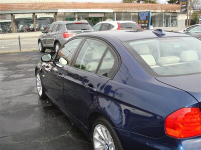 2011 BMW 328i AUTO SEDAN   - Photo 6 - Santa Cruz, CA 95062