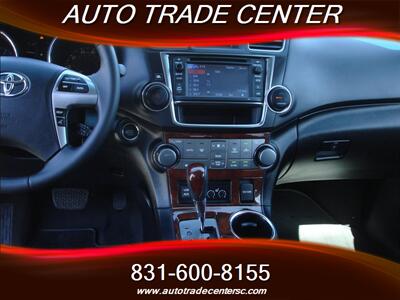 2013 Toyota Highlander Limited 4 WHEEL DRIVE - Photo 8 - Santa Cruz, CA 95062