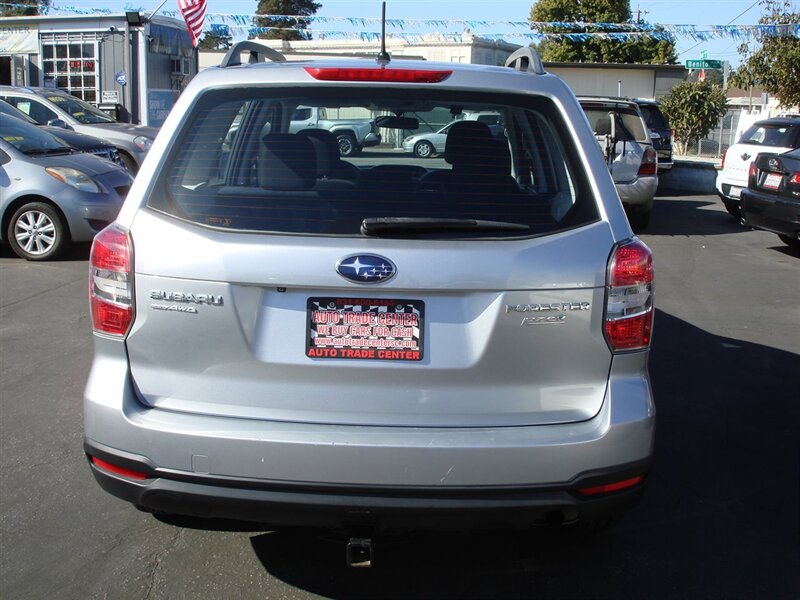 2015 Subaru Forester i photo 5