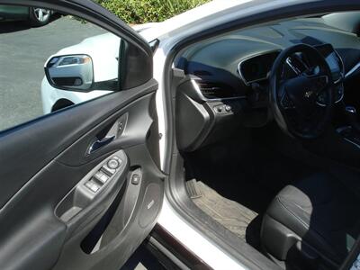 2017 Chevrolet Volt Premier   - Photo 8 - Santa Cruz, CA 95062