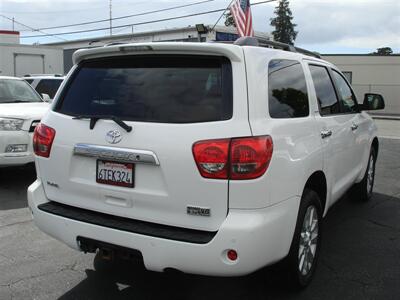 2008 Toyota Sequoia Limited  4 WHEEL DRIVE - Photo 6 - Santa Cruz, CA 95062