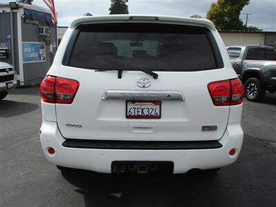 2008 Toyota Sequoia Limited  4 WHEEL DRIVE - Photo 7 - Santa Cruz, CA 95062