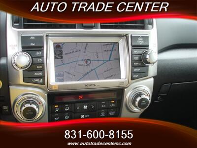 2010 Toyota 4Runner Limited 4 WHEEL DRIVE   - Photo 11 - Santa Cruz, CA 95062