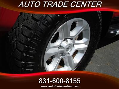 2014 Toyota 4Runner SR5 4X4 - Photo 14 - Santa Cruz, CA 95062