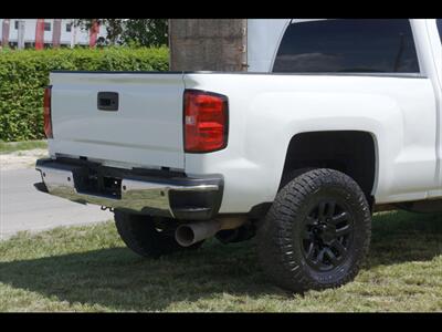 2015 Chevrolet Silverado 2500 LT   - Photo 12 - Miami, FL 33142