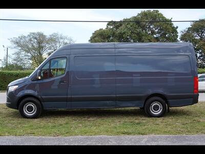 2019 Mercedes-Benz Sprinter 2500   - Photo 4 - Miami, FL 33142