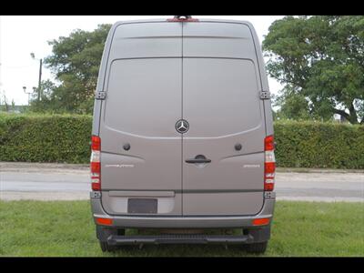 2018 Mercedes-Benz Sprinter Worker 2500   - Photo 6 - Miami, FL 33142