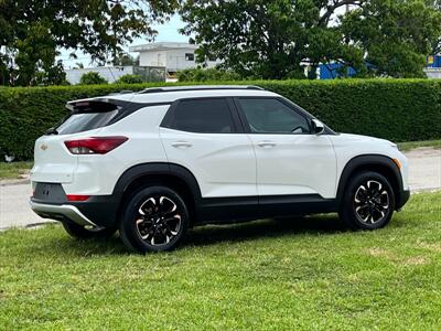 2023 Chevrolet Trailblazer LT   - Photo 8 - Miami, FL 33142