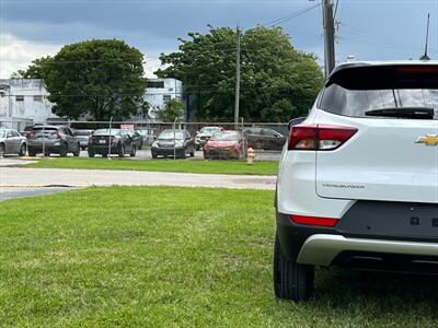 2023 Chevrolet Trailblazer LT   - Photo 11 - Miami, FL 33142